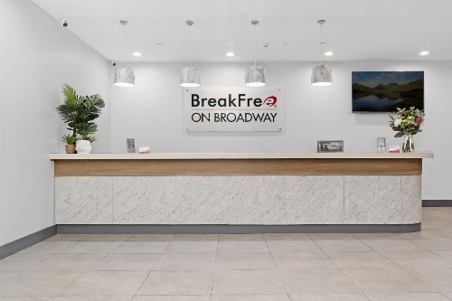 Breakfree on Broadway Sydney image 18