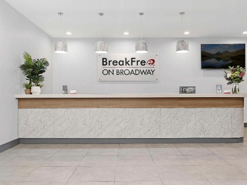 Breakfree on Broadway Sydney image 6